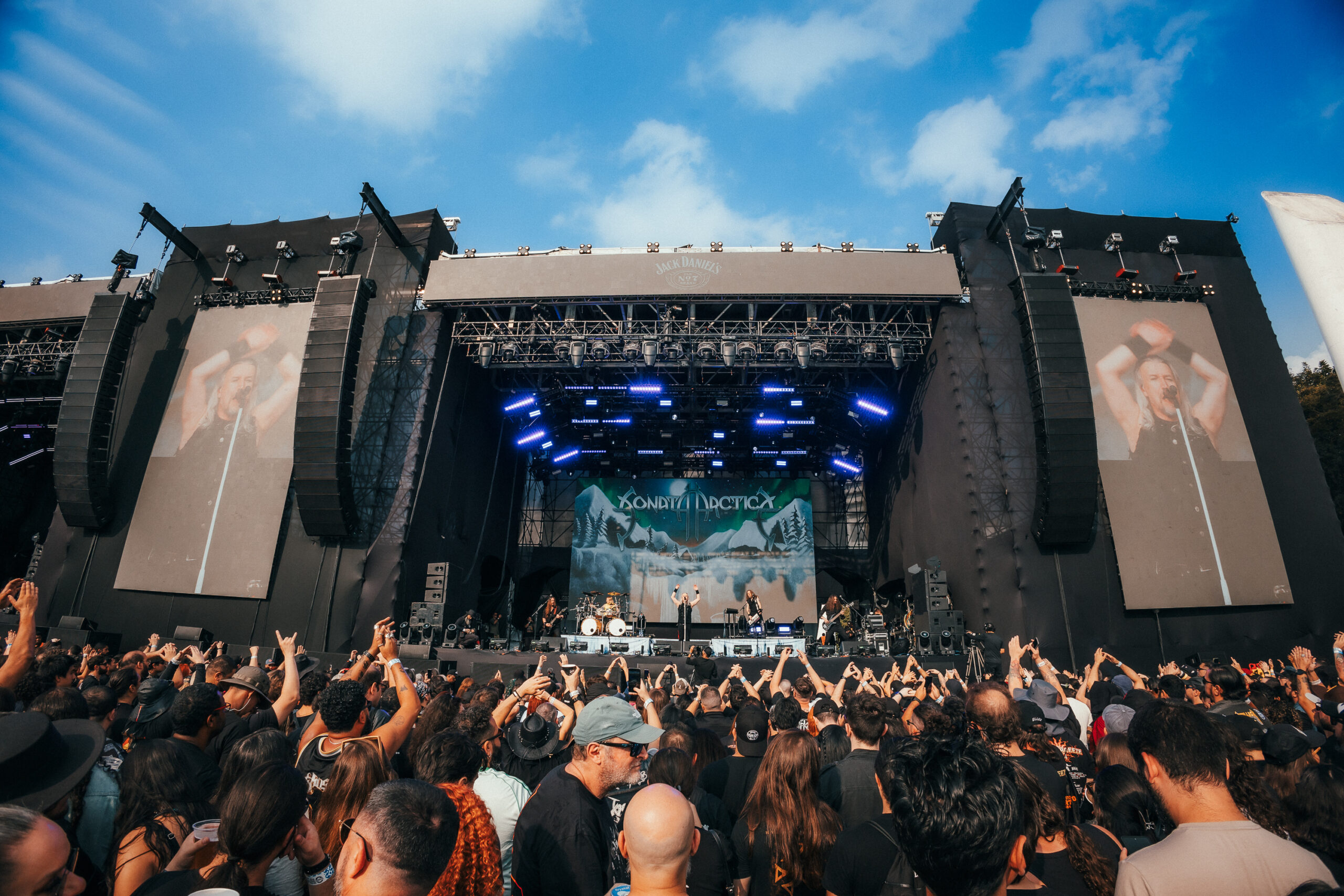 [Bangers Open Air]: Primeiro dia oficial de festival conta com nostalgia e emoção